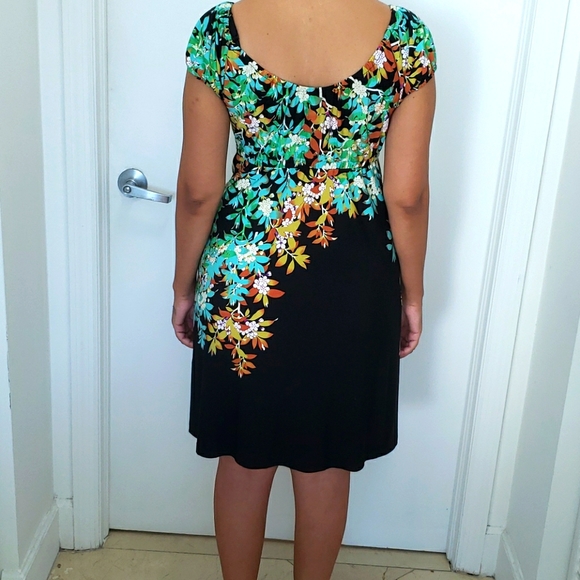 Multi colored dress - Picture 3 of 6